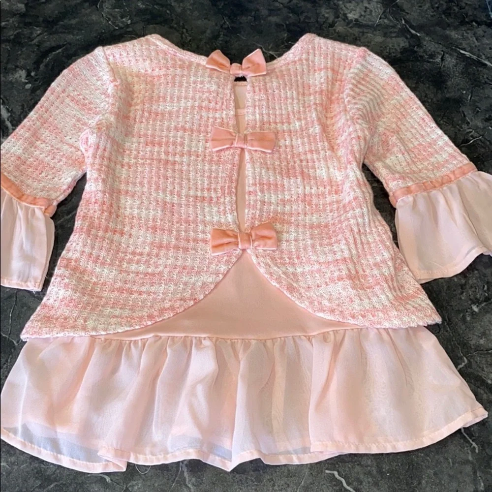 Little Lass Unicorn Bow Ruffle Outfit - Picture 6 of 7